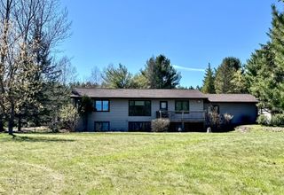 17096 Skyview Drive NW, Bemidji, MN 56601