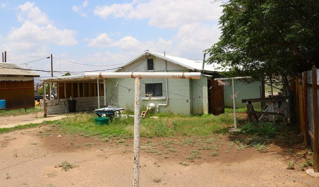 1404 E Ave F, Alpine, TX 79830