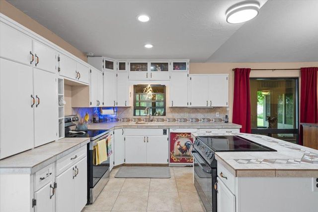 206 Buoy DR, Georgetown, TX 78633