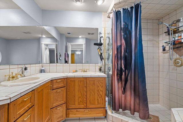 206 Buoy DR, Georgetown, TX 78633