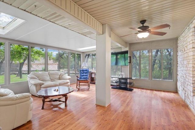 206 Buoy DR, Georgetown, TX 78633