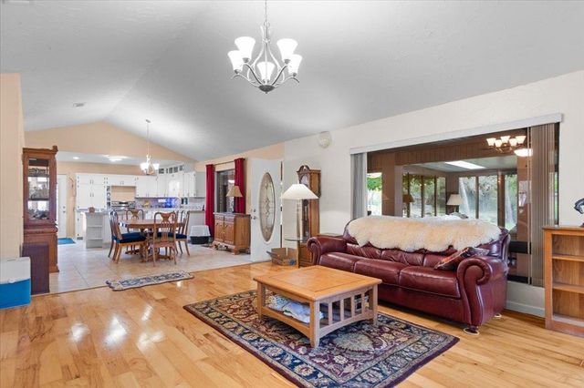 206 Buoy DR, Georgetown, TX 78633