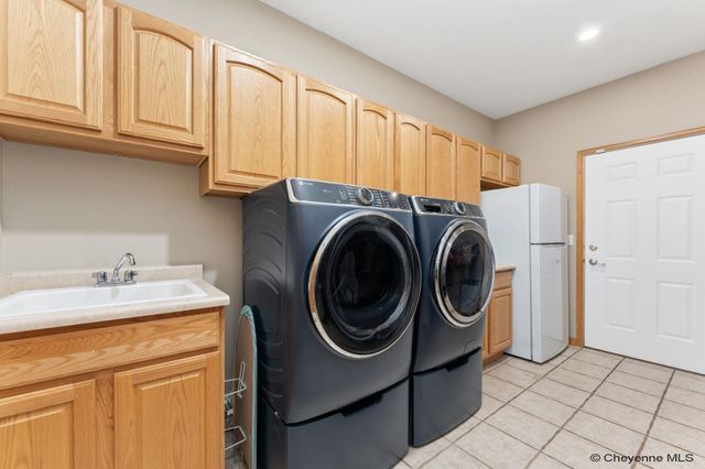 5736 BLUE BLUFF, Cheyenne, WY 82009