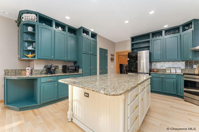 5736 BLUE BLUFF, Cheyenne, WY 82009
