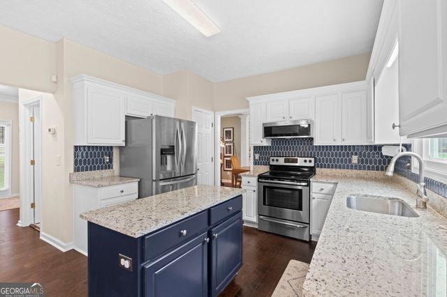 3605 Highland Bluff Drive, Suwanee, GA 30024