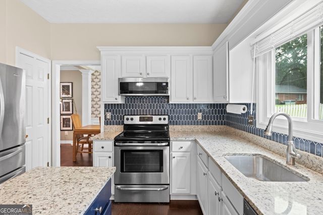 3605 Highland Bluff Drive, Suwanee, GA 30024