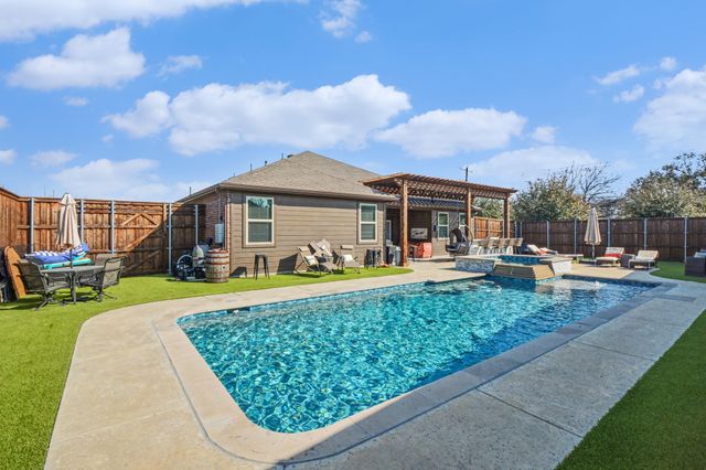 3801 Forest Bend Road, Denton, TX 76208