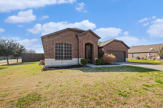 3801 Forest Bend Road, Denton, TX 76208