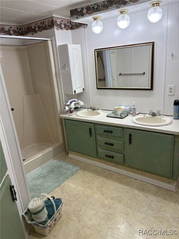 5437 S Doyle Terrace, Homosassa, FL 34446