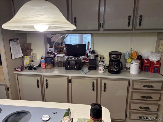 5437 S Doyle Terrace, Homosassa, FL 34446