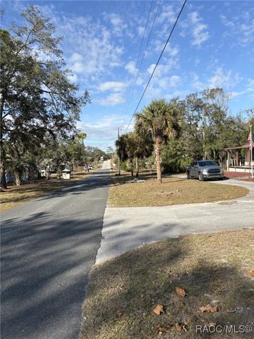 5437 S Doyle Terrace, Homosassa, FL 34446