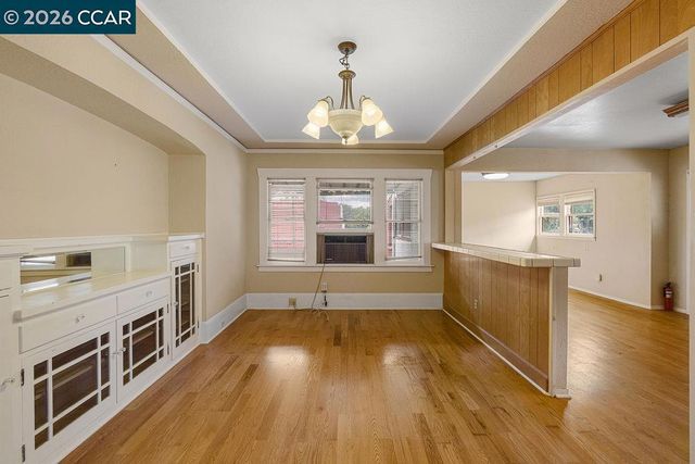 710 Grove Way, Hayward, CA 94541