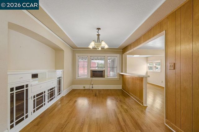 710 Grove Way, Hayward, CA 94541