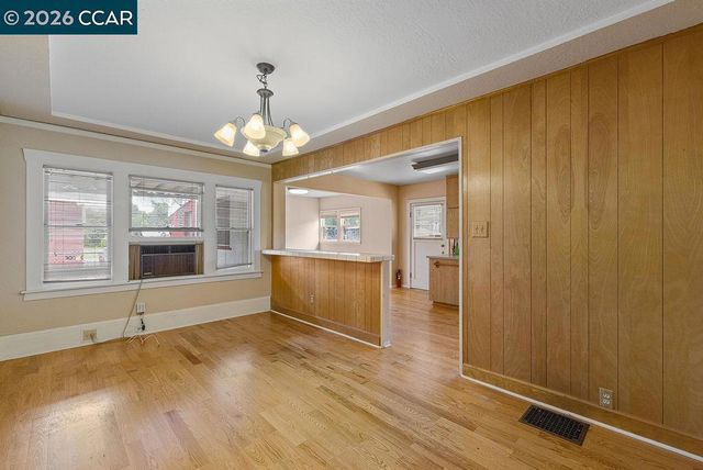 710 Grove Way, Hayward, CA 94541