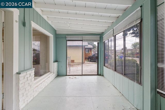 710 Grove Way, Hayward, CA 94541