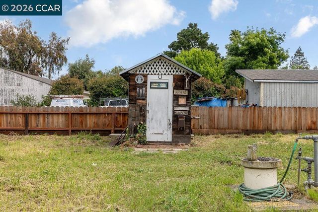 710 Grove Way, Hayward, CA 94541