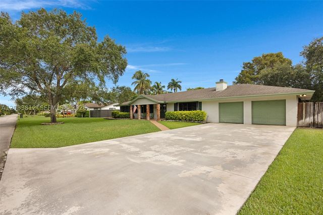 16781 SW 278th St, Homestead, FL 33031