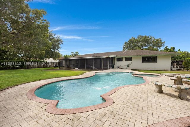 16781 SW 278th St, Homestead, FL 33031