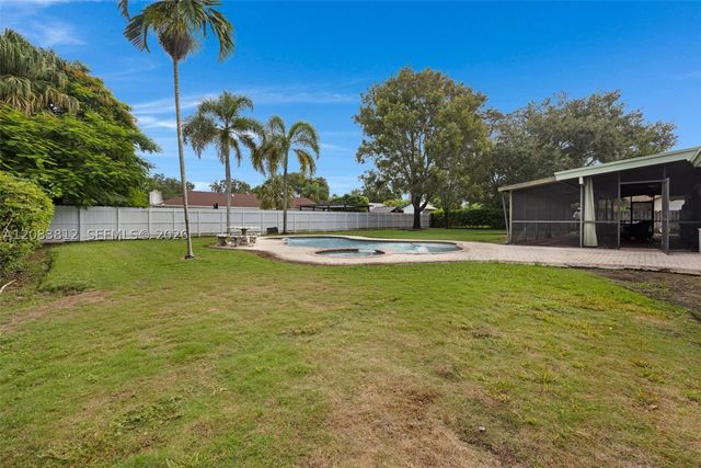 16781 SW 278th St, Homestead, FL 33031