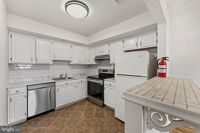 1250 N BROAD ST #A1, Hillside, NJ 07205