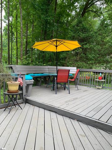 206 Mill Estate Road, Taylors, SC 29687