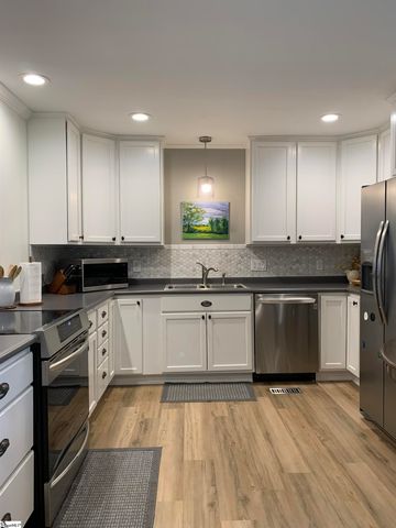 206 Mill Estate Road, Taylors, SC 29687