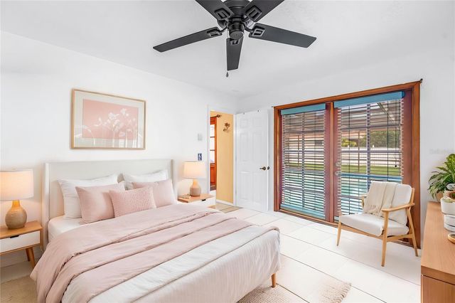 9212 RUSTIC PINES BOULEVARD W, Seminole, FL 33776