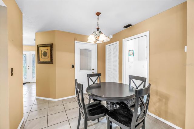 9212 RUSTIC PINES BOULEVARD W, Seminole, FL 33776