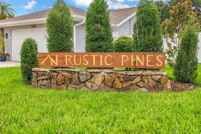 9212 RUSTIC PINES BOULEVARD W, Seminole, FL 33776