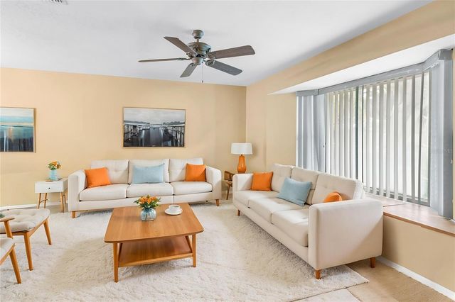 9212 RUSTIC PINES BOULEVARD W, Seminole, FL 33776