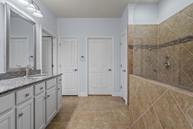 105 Duck Creek LN, Georgetown, TX 78633