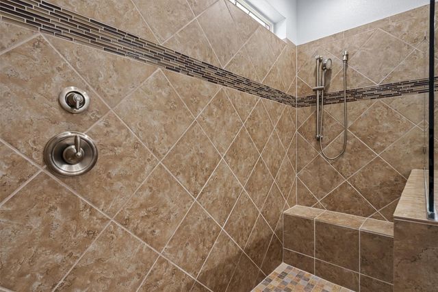 105 Duck Creek LN, Georgetown, TX 78633
