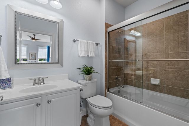 105 Duck Creek LN, Georgetown, TX 78633