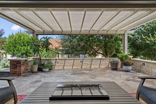 105 Duck Creek LN, Georgetown, TX 78633