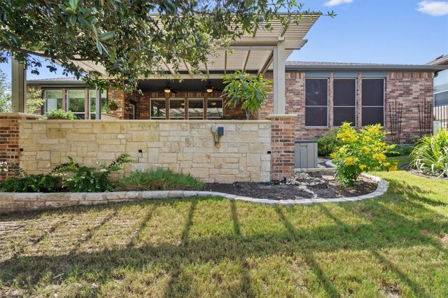 105 Duck Creek LN, Georgetown, TX 78633