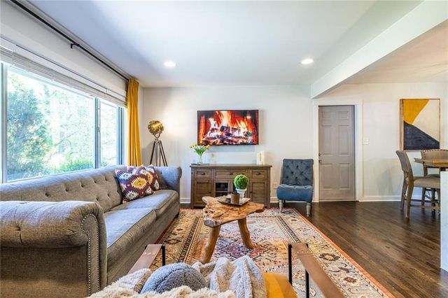 1746 Camperdown Circle, Decatur, GA 30035