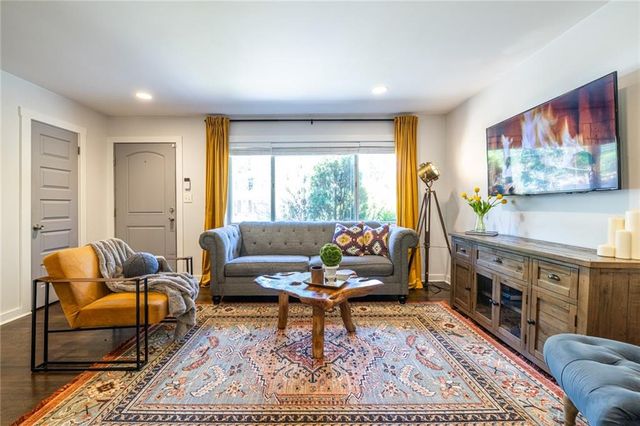 1746 Camperdown Circle, Decatur, GA 30035
