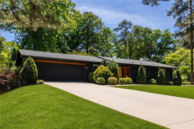1746 Camperdown Circle, Decatur, GA 30035