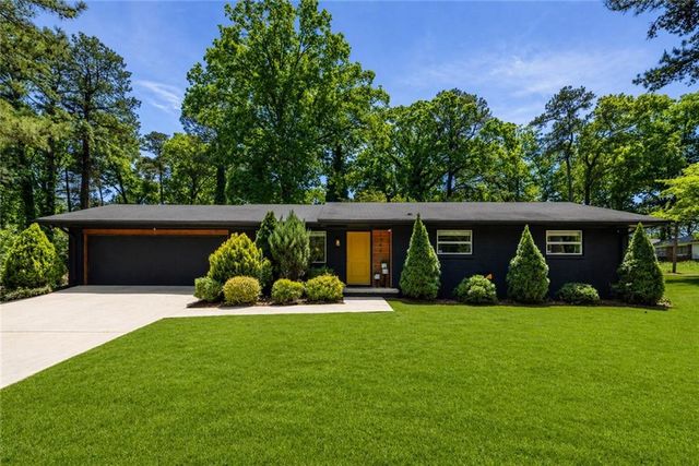 1746 Camperdown Circle, Decatur, GA 30035
