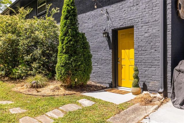 1746 Camperdown Circle, Decatur, GA 30035
