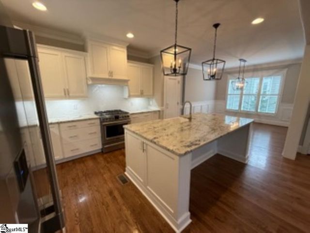 435 Rocky Slope Road, Greenville, SC 29607