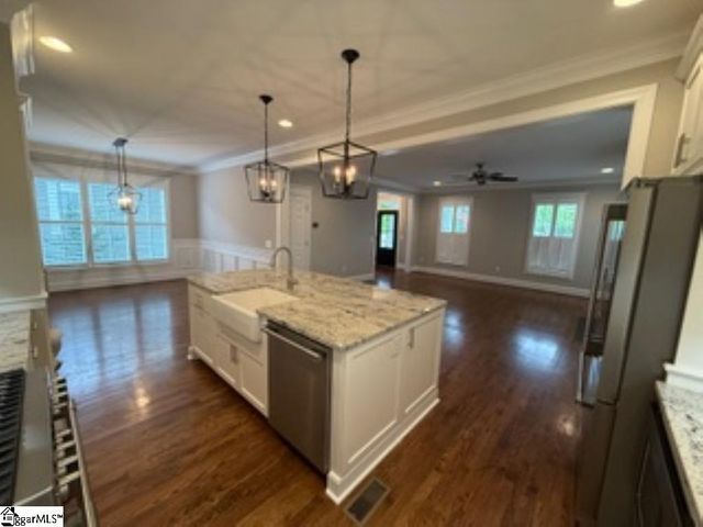 435 Rocky Slope Road, Greenville, SC 29607