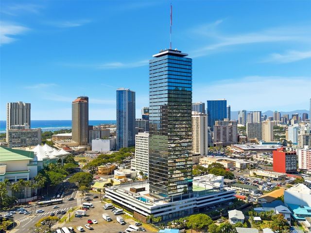 1750 Kalakaua Avenue 1903, Honolulu, HI 96826
