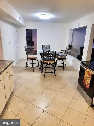 48 BOTANY CIR, Willingboro, NJ 08046