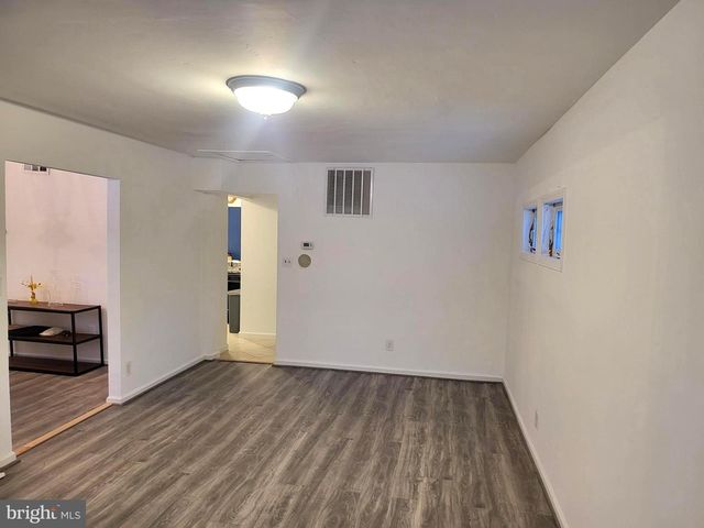 48 BOTANY CIR, Willingboro, NJ 08046