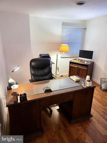 48 BOTANY CIR, Willingboro, NJ 08046