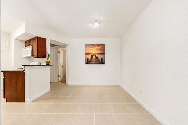 10811 Richmond Avenue 22, Houston, TX 77042