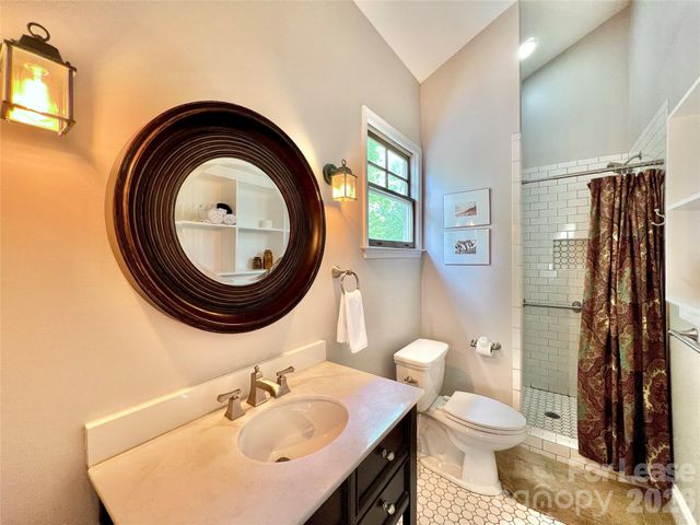 2637 Chesterfield Avenue B, Charlotte, NC 28205