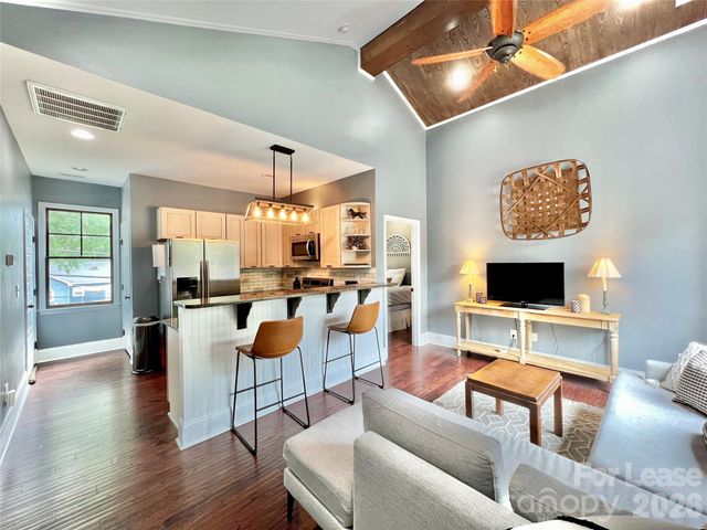 2637 Chesterfield Avenue B, Charlotte, NC 28205