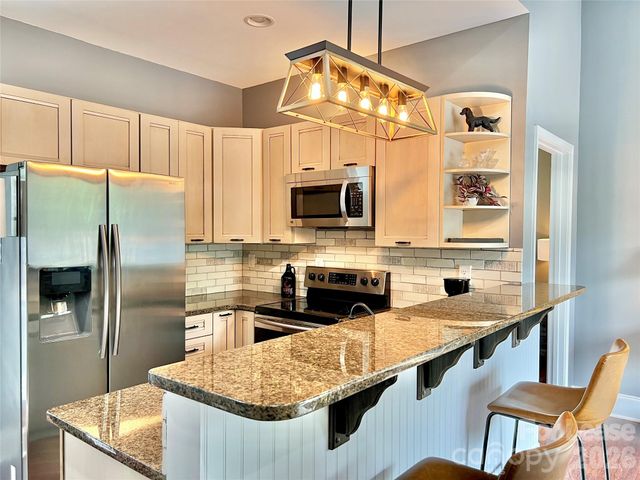 2637 Chesterfield Avenue B, Charlotte, NC 28205